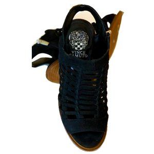 Vince Camuto Kessey  Black Sandals Size 6.5